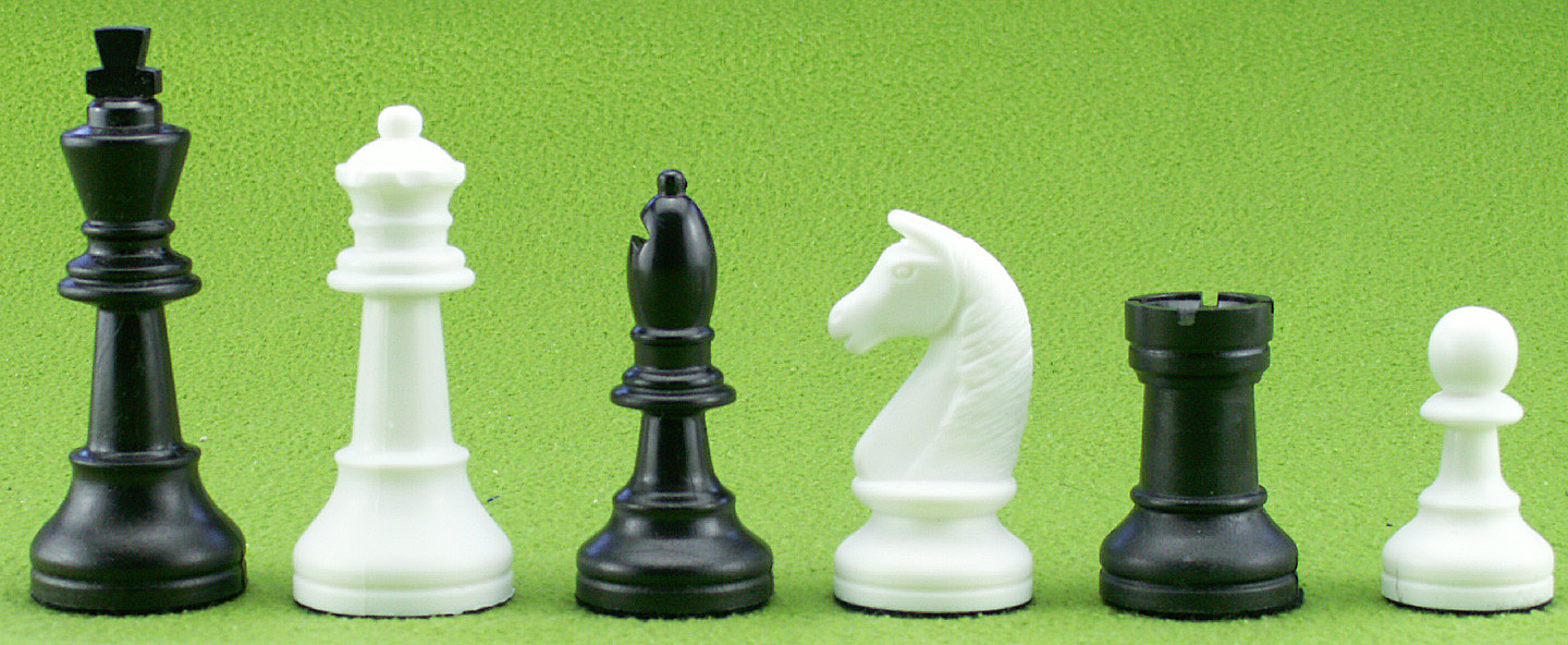 Schachfiguren weiß / schwarz – Polybeutel